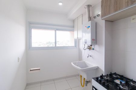 Apartamento para alugar com 60m², 2 quartos e 1 vaga Apartamento para alugar com 60m², 2 quartos e 1 vagaCozinha e área de serviço