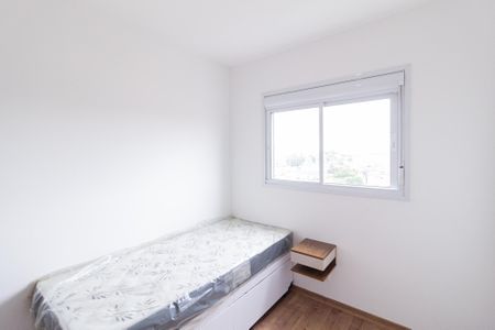 Quarto de apartamento para alugar com 2 quartos, 60m² em Jardim das Belezas, Carapicuíba