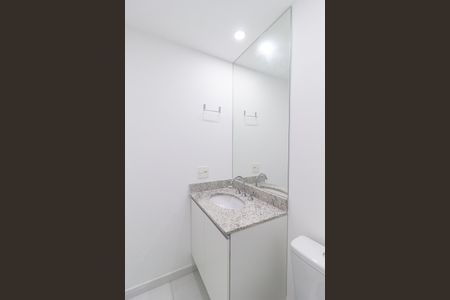 Apartamento para alugar com 60m², 2 quartos e 1 vaga Apartamento para alugar com 60m², 2 quartos e 1 vagaBanheiro