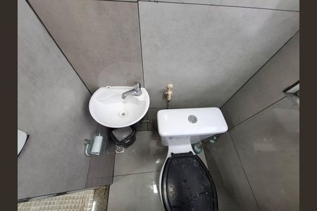 Apartamento à venda com 36m², 1 quarto e sem vagaBanheiro 