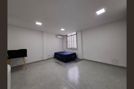 Apartamento à venda com 36m², 1 quarto e sem vagaSala
