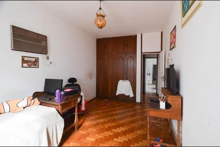 Casa à venda com 350m², 4 quartos e 4 vagasQuarto 1