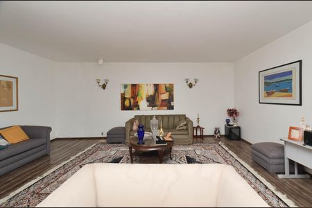 Sala de Estar de casa à venda com 4 quartos, 350m² em São Lucas, Belo Horizonte