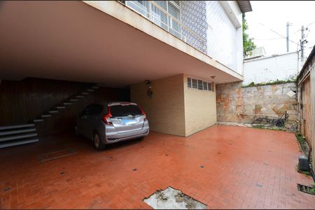 Casa à venda com 350m², 4 quartos e 4 vagasGaragem