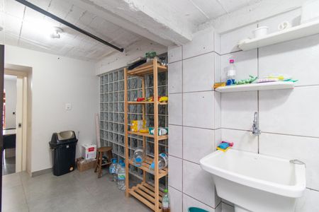 Casa à venda com 208m², 3 quartos e 3 vagasCozinha e Área de Serviço