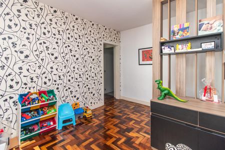 Casa à venda com 208m², 3 quartos e 3 vagasEscritório