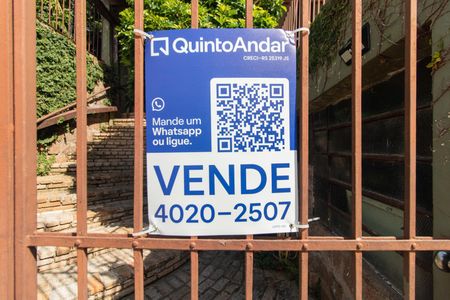Casa à venda com 208m², 3 quartos e 3 vagasPlaca