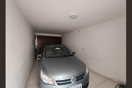 Casa para alugar com 350m², 2 quartos e 2 vagasÁrea Externa 