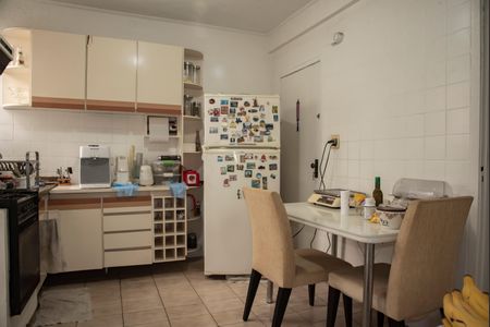 Apartamento à venda com 100m², 2 quartos e 1 vagaCozinha