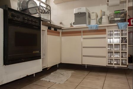 Apartamento à venda com 100m², 2 quartos e 1 vagaCozinha