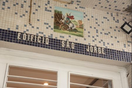 Apartamento à venda com 100m², 2 quartos e 1 vagaFrente