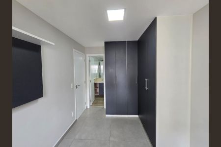 Apartamento para alugar com 68m², 2 quartos e 1 vagaSuíte 