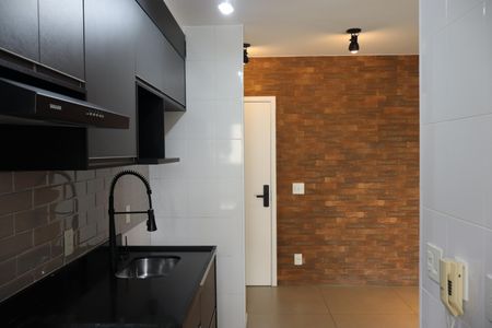 Apartamento para alugar com 68m², 2 quartos e 1 vagaCozinha e Área de Serviço
