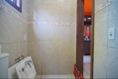Casa à venda com 300m², 5 quartos e 2 vagasbanheiro 3