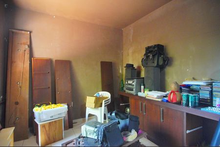 Casa à venda com 300m², 5 quartos e 2 vagasQuarto 4