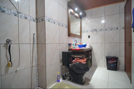 Casa à venda com 300m², 5 quartos e 2 vagasBanheiro