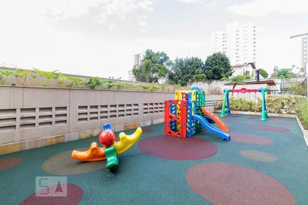 Apartamento à venda com 74m², 1 quarto e 2 vagas Apartamento à venda com 74m², 1 quarto e 2 vagasÁrea comum - Playground