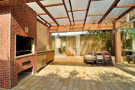 Apartamento à venda com 74m², 1 quarto e 2 vagas Apartamento à venda com 74m², 1 quarto e 2 vagasÁrea comum - Churrasqueira