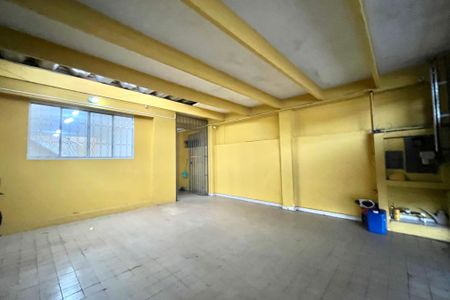 Casa para alugar com 290m², 3 quartos e 2 vagas Casa para alugar com 290m², 3 quartos e 2 vagasGaragem