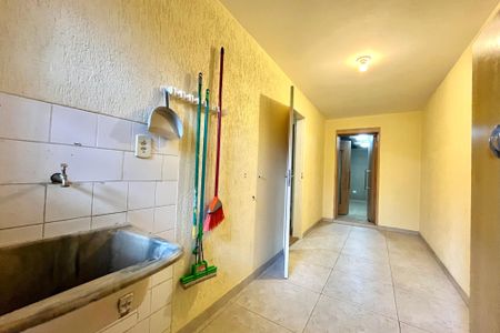 Casa para alugar com 290m², 3 quartos e 2 vagas Casa para alugar com 290m², 3 quartos e 2 vagasÁrea de Serviço