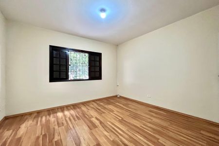 Casa para alugar com 290m², 3 quartos e 2 vagas Casa para alugar com 290m², 3 quartos e 2 vagasQuarto 1