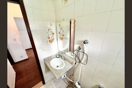 Casa à venda com 365m², 7 quartos e 2 vagasBanheiro 2