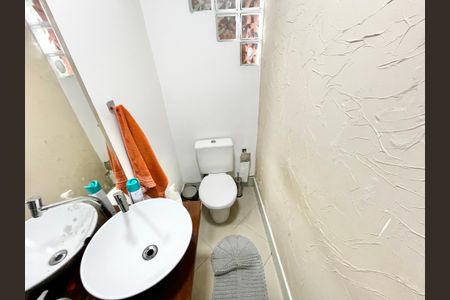 Casa à venda com 365m², 7 quartos e 2 vagasLavabo