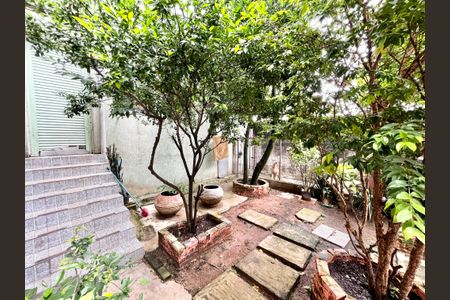 Casa à venda com 365m², 7 quartos e 2 vagasJardim