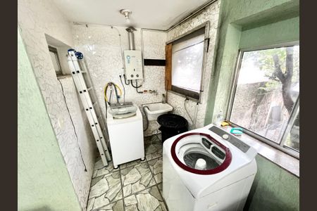 Casa à venda com 365m², 7 quartos e 2 vagasLavanderia