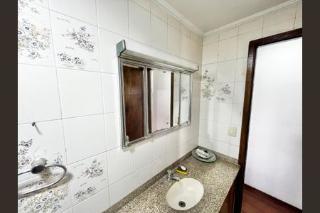 Casa à venda com 365m², 7 quartos e 2 vagasBanheiro 3