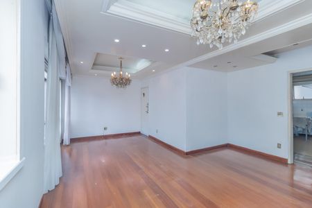 Apartamento à venda com 3 quartos, 85m² em Funcionários, Belo Horizonte