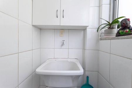 Apartamento à venda com 69m², 2 quartos e 2 vagas Apartamento à venda com 69m², 2 quartos e 2 vagasÁrea de serviço