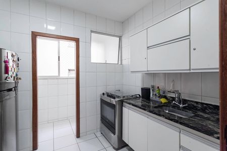 Apartamento à venda com 69m², 2 quartos e 2 vagas Apartamento à venda com 69m², 2 quartos e 2 vagasCozinha