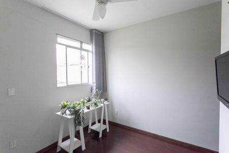 Apartamento à venda com 69m², 2 quartos e 2 vagas Apartamento à venda com 69m², 2 quartos e 2 vagasSuíte