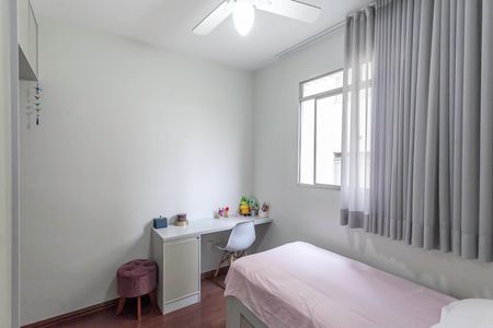 Quarto de apartamento à venda com 2 quartos, 69m² em Castelo, Belo Horizonte
