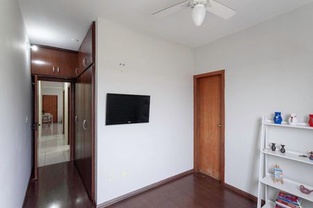 Apartamento à venda com 69m², 2 quartos e 2 vagas Apartamento à venda com 69m², 2 quartos e 2 vagasSuíte