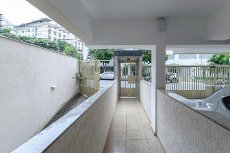 Apartamento à venda com 69m², 2 quartos e 2 vagas Apartamento à venda com 69m², 2 quartos e 2 vagasEntrada