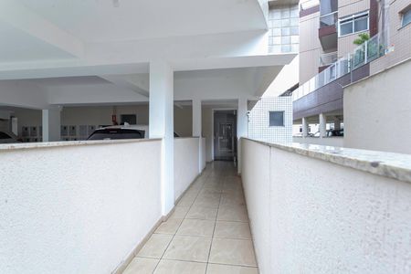 Apartamento à venda com 69m², 2 quartos e 2 vagas Apartamento à venda com 69m², 2 quartos e 2 vagasEntrada
