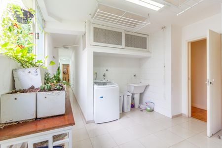 Apartamento à venda com 323m², 4 quartos e 3 vagasÁrea de Serviço