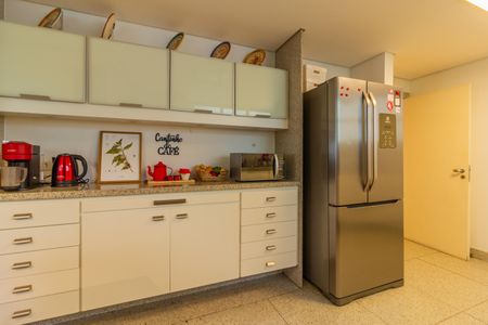 Apartamento à venda com 323m², 4 quartos e 3 vagasCozinha