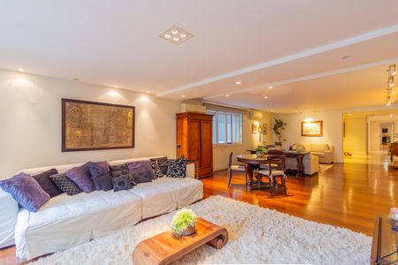 Apartamento à venda com 323m², 4 quartos e 3 vagasSala