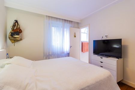 Apartamento à venda com 323m², 4 quartos e 3 vagasSuíte 2