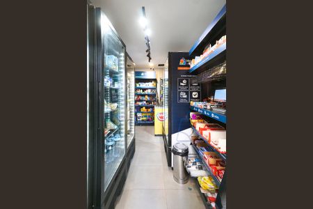 Apartamento para alugar com 27m², 1 quarto e sem vaga Apartamento para alugar com 27m², 1 quarto e sem vagaMercado