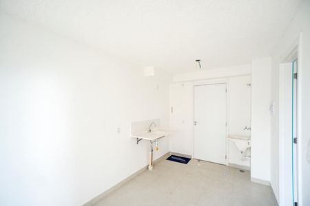 Apartamento para alugar com 27m², 1 quarto e sem vaga Apartamento para alugar com 27m², 1 quarto e sem vagaSala e cozinha
