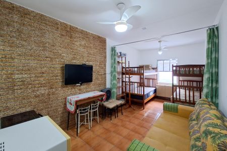 Sala de kitnet/studio para alugar com 1 quarto, 30m² em Canto do Forte, Praia Grande