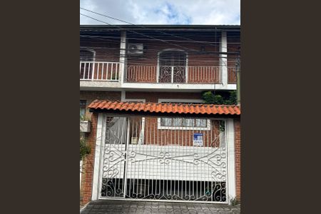 Casa à venda com 184m², 3 quartos e 3 vagasFachada 