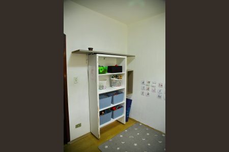 Casa à venda com 184m², 3 quartos e 3 vagasQuarto 2 