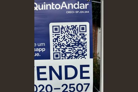 Casa à venda com 184m², 3 quartos e 3 vagas Casa à venda com 184m², 3 quartos e 3 vagasCod QR
