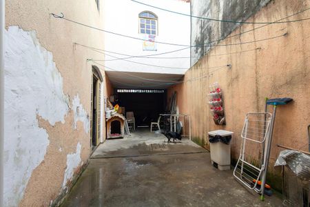 Casa para alugar com 173m², 3 quartos e 4 vagas Casa para alugar com 173m², 3 quartos e 4 vagasGaragem