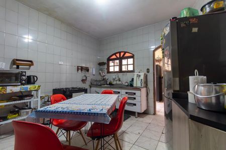 Casa para alugar com 173m², 3 quartos e 4 vagas Casa para alugar com 173m², 3 quartos e 4 vagasCozinha